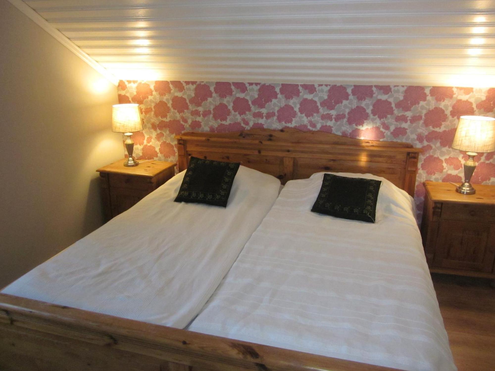 Huldas Gard Villa Med Sjaelvhushall Kumla  외부 사진