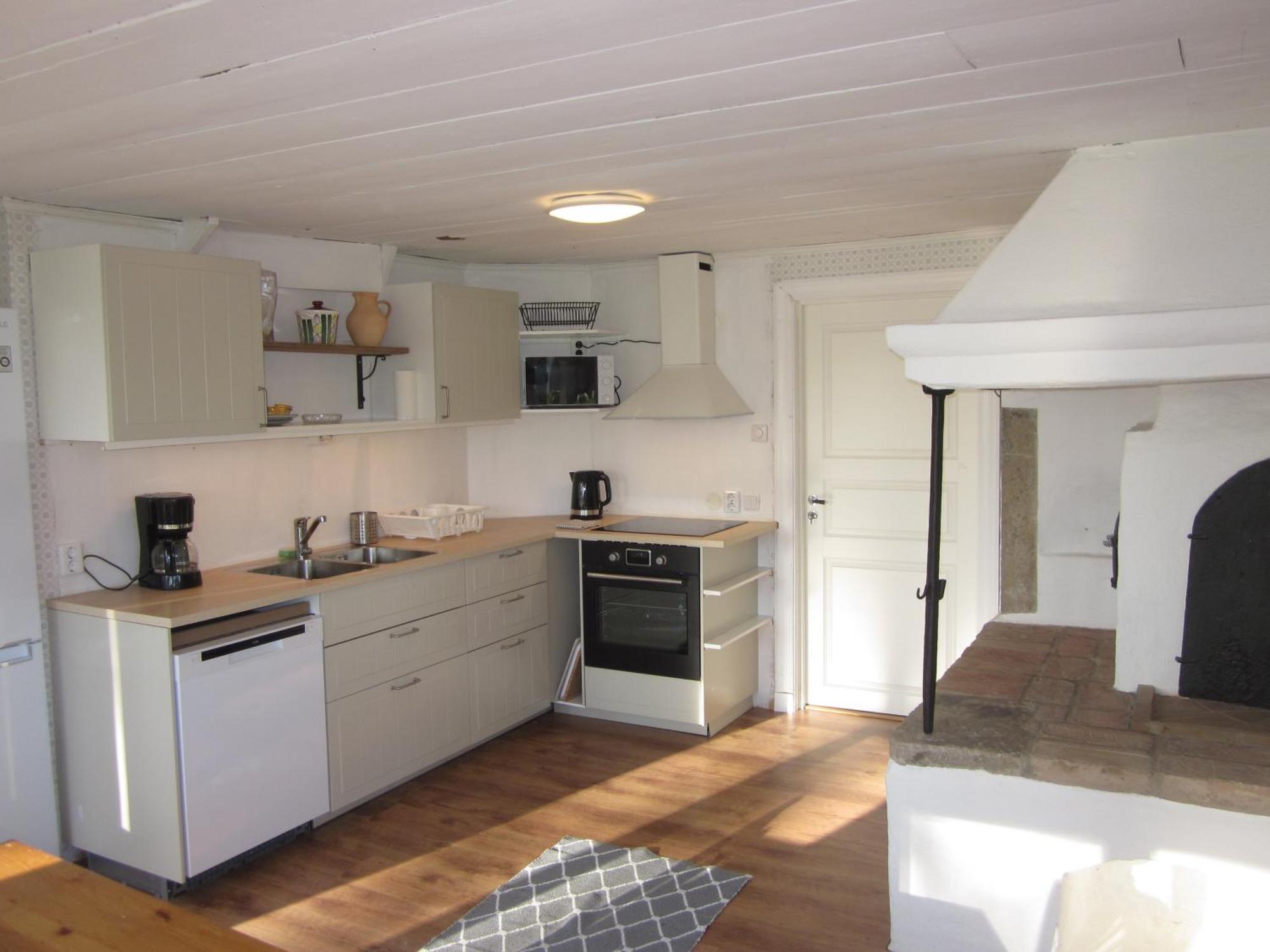 Huldas Gard Villa Med Sjaelvhushall Kumla  외부 사진